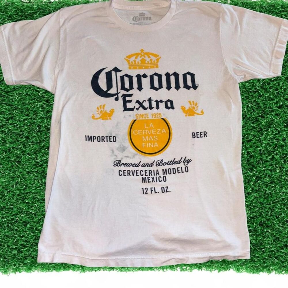 Unbranded Men's White and Cream T-shirt